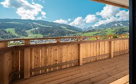 SUN SIDE by Schladming Appartements